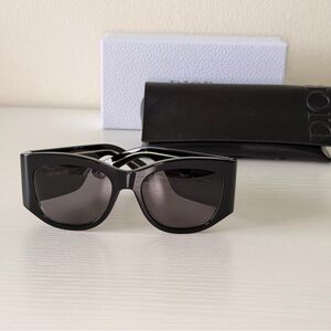 New! Dior Black Sunglasses, DiorNuit S1I 10A0, Authentic